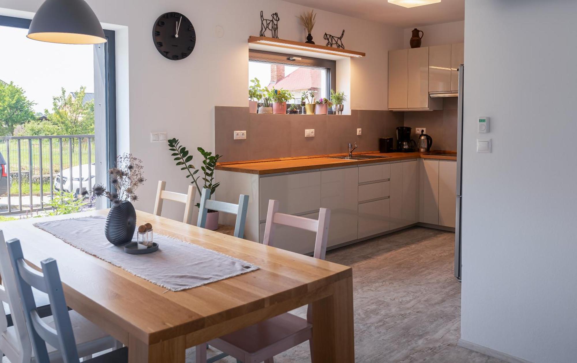 Sychrova Apartment *